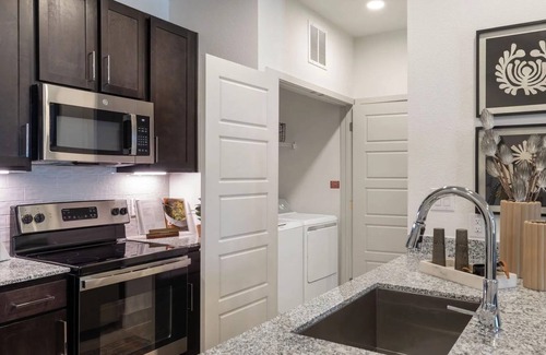 Austin Apartamento | EightyOne10 1BD 8 - Una Habitación Piso, Capacidad 2