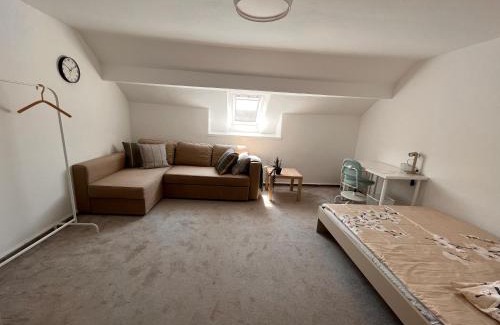 Neumuhlen-Dietrichsdorf Casa | Ein schönes Zimmer in Kiel