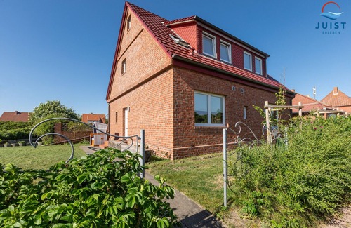 Loog Apartamento | Ein Wunderschöner Nordseeurlaub in Strandnähe ist Ihnen Hier Garantiert!