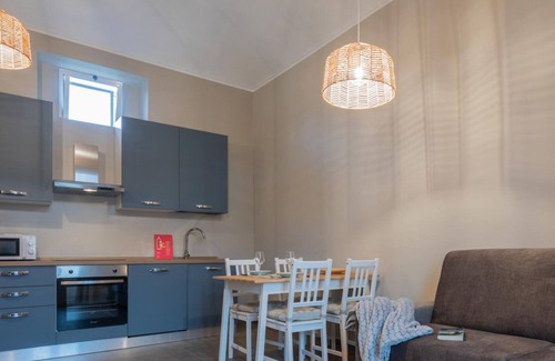 Vanchiglia Apartamento | Einaudi Apartment by Wonderful Italy