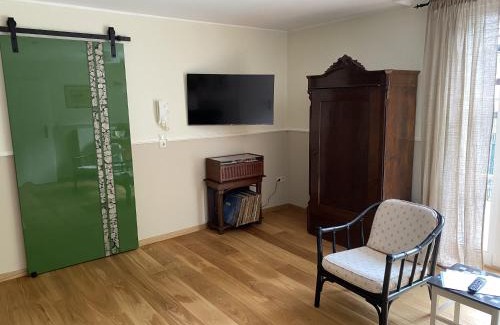 Helmarshausen Apartamento | Eine gemütliche Ferienwohnung mit Garten