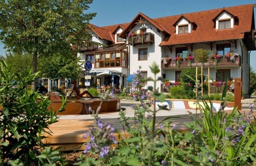 Bad Blumau Apartamento | Einzelzimmer Komfort Plus bis 2 Nächte - Hotel Garni Thermenoase