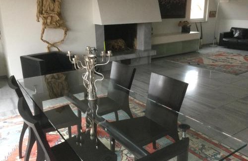 Altstadt - Sankt Sebald Apartamento | Einzigartige Penthauswohnung