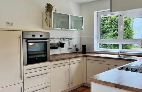 Tettnang Apartamento | Einzigartiger Panoramablick mit Terrasse Nähe Tettnang Bodensee und Messe