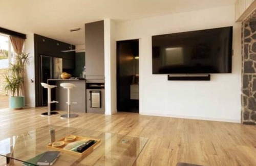 Arico Viejo Apartamento | Einzigartiges Landhaus mit Pool und Meerblick