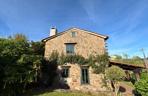 Lubre Casa | Eira de Bergondo