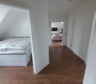 Neuenstein Apartamento | Eisenbergloft