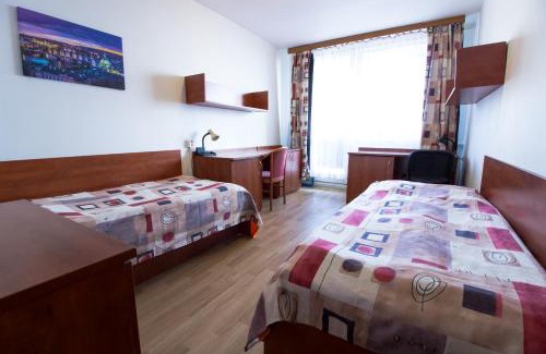 Prague 3 Hostal | Eislerova kolej Jarov