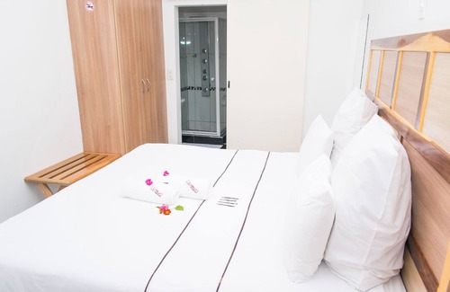 Ondangwa Cabina | Ekamuti Town lodge