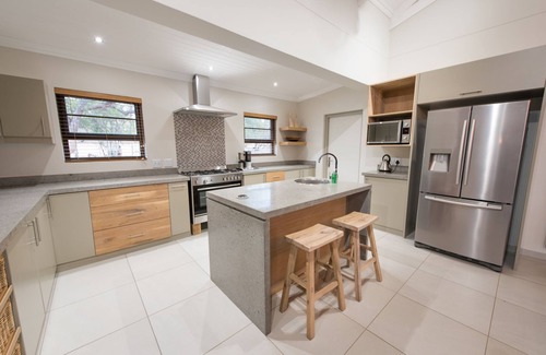Hoedspruit Casa | eKhaya Bush Villa