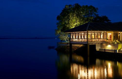 Polonnaruwa Complejo | EKHO Lake House - From Colonial Bungalow to Royal Retreat