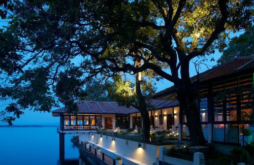 Polonnaruwa Complejo | EKHO Lake House - From Colonial Bungalow to Royal Retreat