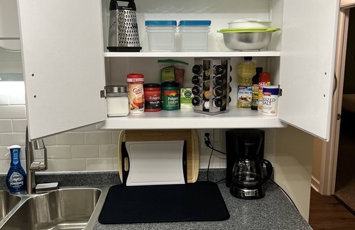 Wauwatosa Casa | EKO Stay - Your Home Away From Home