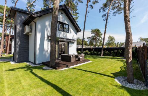 Pobierowo Villa | Ekskluzywny wypoczynek w domu nad morzem