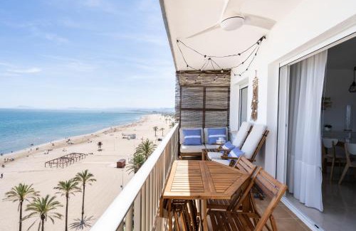 Cullera Apartamento | El Acuario - Primera línea y todas las ventanas dan al mar