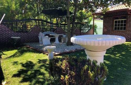 Jarabacoa Casa | El Almendro By Hospedify - Casa de campo con acceso a complejo turístico