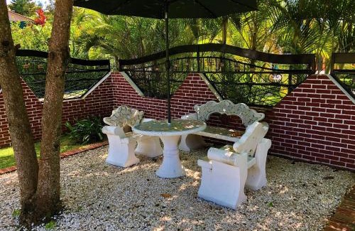 Jarabacoa Casa | El Almendro By Hospedify - Casa de campo con acceso a complejo turístico