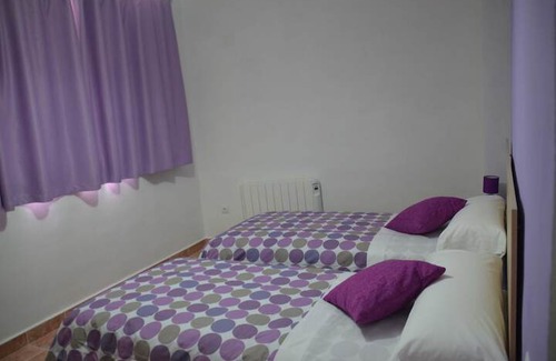 Tarbena Hotel | El Almendro Y La Montana