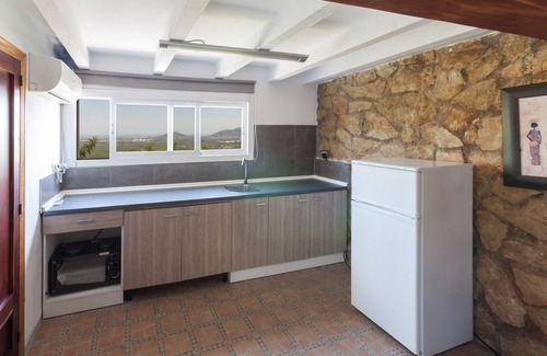 Ador Villa | EL BALCÓN DE LA SAFOR - PEDRAVIVA - Villa con piscina privada en Ador. WiFi Gratis