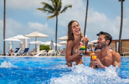 Puerto Morelos Complejo | El Beso Adults Only at Ocean Coral & Turquesa All Inclusive