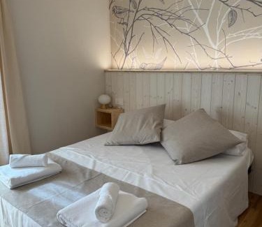 Sant Jaume de Llierca Casa | el bosc