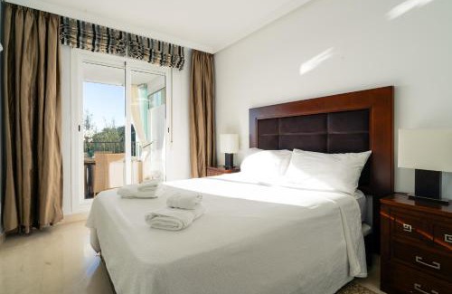 Ojen Apartamento | El Bosque de la Mairena