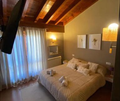 La Virgen de la Vega Chalet De Esquí | El Cerrito de la Vega