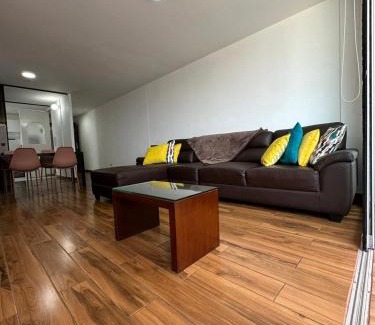 Santiago de Surco Apartamento | El Derby 511 Apart 2 Dorm con Aire Acondicionado