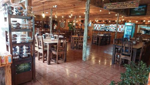 Poasito Hotel | El Descanso Restaurante y Hotel