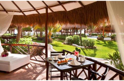 Villa Juarez Complejo | El Dorado Casitas Royale, Catamarán, Cenote, All & More Inclusive - Adults Only