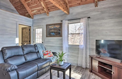 El Dorado Springs Casa | El Dorado Springs Cabin Near Trails and Parks!