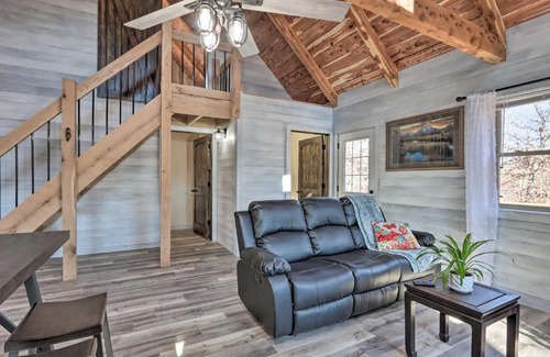 El Dorado Springs Casa | El Dorado Springs Cabin Near Trails and Parks!