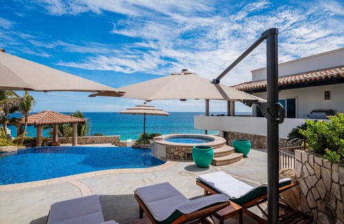 Buzzards Villa | El Encanto Casa Ocho