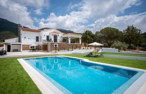 Santa Elena Casa | EL ENEBRILLO de Despeñaperros