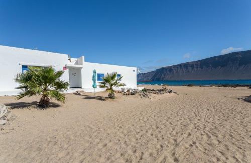 Caleta de Sebo Casa | El Graciosero