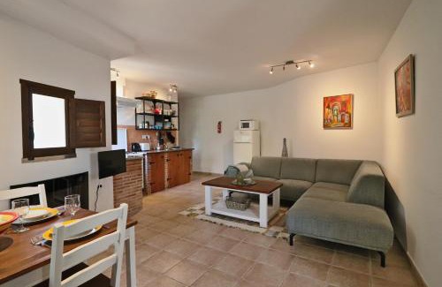 Algarinejo Apartamento | El Granero at Molino la Ratonera