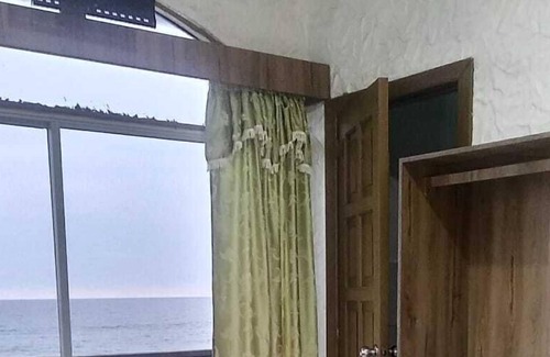 Comuna San José Hotel | El Kuy surfista