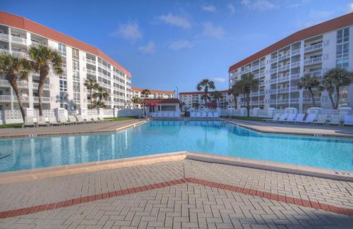 Fort Walton Beach Casa | El Matador 116 - Ground floor unit with easy access to all amenities