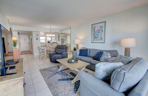 Harold Condominio | 2BR / 2BA - hermosas vistas del Golfo y piscina