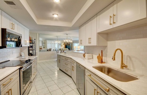 Harold Condominio | 1BR / 1BA - hermosas vistas del Golfo y piscina