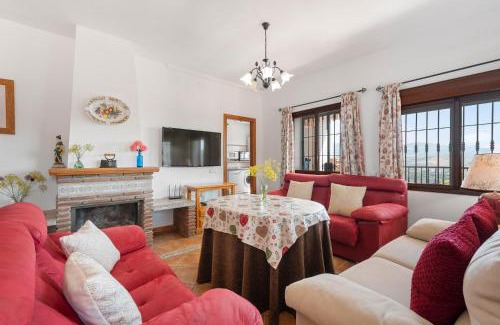 Comares Chalet De Esquí | El Mirador del Abuelo
