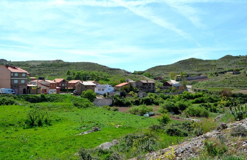 Clavijo Apartamento | Apto de montaña el Mirador con terraza en Clavijo, La Rioja, Wifi, de 45 metros
