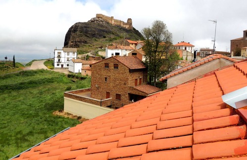 Clavijo Apartamento | Apto de montaña el Mirador con terraza en Clavijo, La Rioja, Wifi, de 45 metros