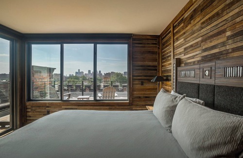 Midtown Cama Y Desayuno | El Moore Lodge
