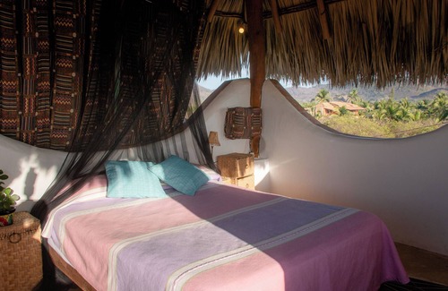Troncones Casa | El MURO MAJAHUA RETREAT CENTER