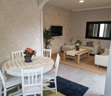 Becerril de la Sierra Casa | EL NIDO DEL AGUILA HOTEL LAS GACELAS, Becerril