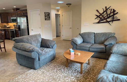 Rio Rancho Casa | El Nido del Sol Great Location 4 bdrms close to Intel Rust Medical Balloon Park