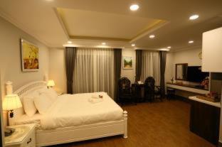 Phu My Hung Hotel | El Ocaso Hotel and Apartments