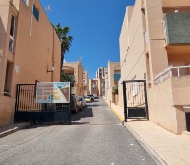 Torrevieja Casa | El Palacete Los Leandros