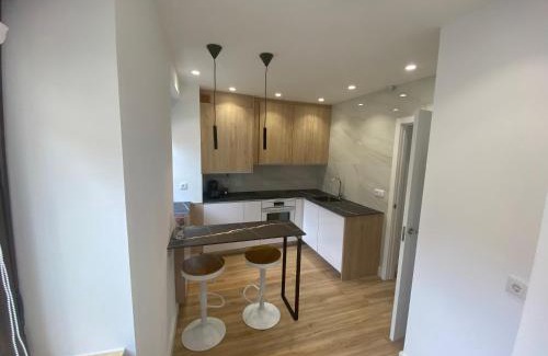 Centro histórico Apartamento | "El Paraguas del Antiguo" Parking privado gratuito-Tres dormitorios independientes